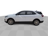 Used 2022 Chevrolet Equinox LS w/ LS Convenience Package image 5