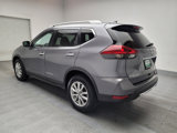 Used 2018 Nissan Rogue SV image 5