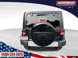 Used 2015 Jeep Wrangler Unlimited Sahara w/ Connectivity Group image 5