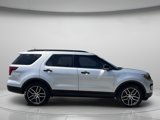 Used 2018 Ford Explorer Sport image 2