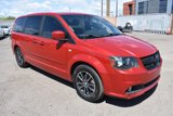 Used 2014 Dodge Grand Caravan SXT image 2