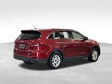 Used 2019 Kia Sorento LX image 5