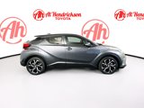 Used 2019 Toyota C-HR XLE image 2