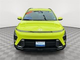 Used 2024 Hyundai Kona SEL w/ Convenience Package image 2