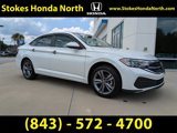 Used 2023 Volkswagen Jetta SE image 2