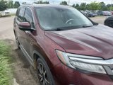 Used 2019 Honda Pilot Touring image 2