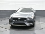 Used 2021 Volvo V60 T5 Cross Country w/ Protection Package Premier image 2