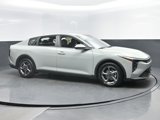 New 2025 Kia K4 LXS image 2