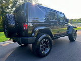 Used 2017 Jeep Wrangler Unlimited Rubicon w/ Connectivity Group image 5