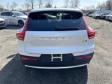 New 2025 Volvo XC40 B5 Core image 2
