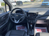 Used 2022 Chevrolet Trax LT w/ Premium Seat Package image 2