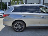 Used 2017 INFINITI QX60 AWD w/ Deluxe Technology Package image 4