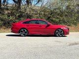 Used 2018 Honda Accord Sport image 2