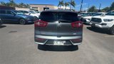 Used 2017 Kia Niro EX image 4