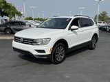 Used 2020 Volkswagen Tiguan SE w/ Panoramic Sunroof Package image 4