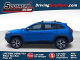 Used 2018 Jeep Cherokee Trailhawk w/ Comfort/Convenience Group image 1
