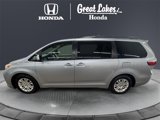Used 2017 Toyota Sienna XLE image 2