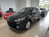 Used 2022 Ford Escape SE image 2