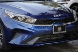 Used 2022 Kia Forte LXS image 2