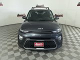 Used 2022 Kia Soul LX image 2