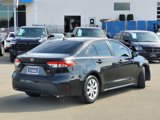 Used 2021 Toyota Corolla LE image 5
