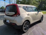 Used 2020 Kia Soul EX image 4