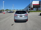 Certified 2016 Toyota Highlander XLE image 6