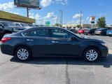 Used 2017 Nissan Altima 2.5 S w/ Power Driver Seat Package image 2