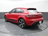 Used 2022 Porsche Macan image 3