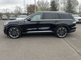 Used 2020 Lincoln Aviator Reserve w/ Equipment Group 202A image 2