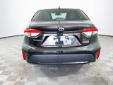 Used 2022 Toyota Corolla LE image 5