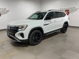 New 2025 Volkswagen Atlas Peak Edition SE image 3