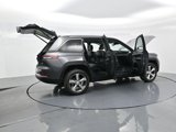 Used 2022 Jeep Grand Cherokee Limited image 4