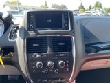 Used 2017 Dodge Grand Caravan SXT image 6