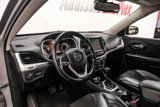 Used 2017 Jeep Cherokee Trailhawk image 3
