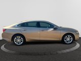 Used 2018 Chevrolet Malibu LT image 3