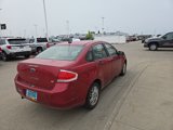 Used 2010 Ford Focus SE image 4