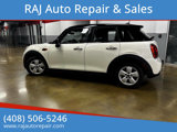 Used 2015 MINI Cooper 4-Door Hardtop image 6