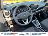 New 2025 Hyundai Venue SE image 2