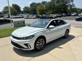 New 2025 Volkswagen Jetta SE image 3