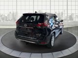 Used 2018 Nissan Rogue SV image 4