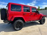 Used 2012 Jeep Wrangler Unlimited Rubicon w/ Connectivity Group image 6