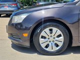 Used 2014 Chevrolet Cruze LS image 5
