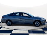 Certified 2021 Hyundai Elantra SE image 5
