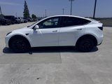 Used 2022 Tesla Model Y Long Range image 2