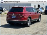 Used 2018 Volkswagen Tiguan SEL Premium image 3