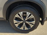 Used 2022 Nissan Rogue SV image 2