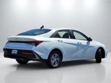 New 2025 Hyundai Elantra SE image 5
