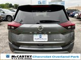 Used 2021 Nissan Rogue SV image 3