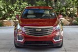 Used 2018 Cadillac XT5 FWD image 2
